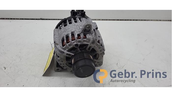 Gebruikte Dynamo Opel Astra K Sports Tourer 1.2 Turbo 12V Prijs € 60,00 Margeregeling aangeboden door Autorec. Gebr. Prins b.v.