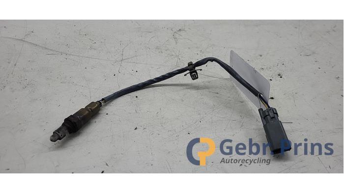 Lambda Sonde van een Opel Astra K Sports Tourer 1.2 Turbo 12V 2020