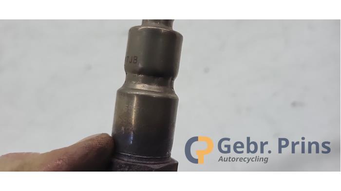 Lambda Sonde van een Opel Astra K Sports Tourer 1.2 Turbo 12V 2020