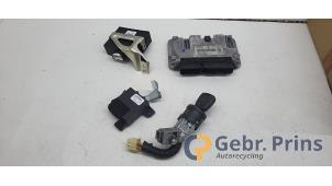 Gebruikte Contactslot + computer Peugeot 107 1.0 12V Prijs € 125,00 Margeregeling aangeboden door Autorec. Gebr. Prins b.v.