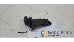 Gebruikte Luchtmassameter Citroen Jumpy 1.5 Blue HDi 120 Prijs € 30,25 Inclusief btw aangeboden door Autorec. Gebr. Prins b.v.