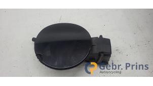 Gebruikte Tank Klep Renault Clio IV Estate/Grandtour (7R) 1.5 Energy dCi 90 FAP Prijs € 35,00 Margeregeling aangeboden door Autorec. Gebr. Prins b.v.