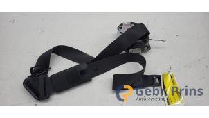 Gebruikte Veiligheidsgordel links-voor Renault Clio IV Estate/Grandtour (7R) 1.5 Energy dCi 90 FAP Prijs € 50,00 Margeregeling aangeboden door Autorec. Gebr. Prins b.v.