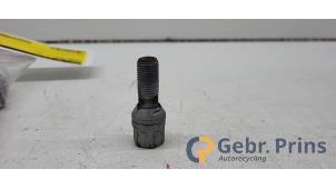 Gebruikte Wielbouten set Citroen Jumpy 1.5 Blue HDi 120 Prijs € 36,30 Inclusief btw aangeboden door Autorec. Gebr. Prins b.v.