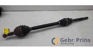 Gebruikte Aandrijfas rechts-voor Citroen Jumpy 1.5 Blue HDi 120 Prijs € 181,50 Inclusief btw aangeboden door Autorec. Gebr. Prins b.v.