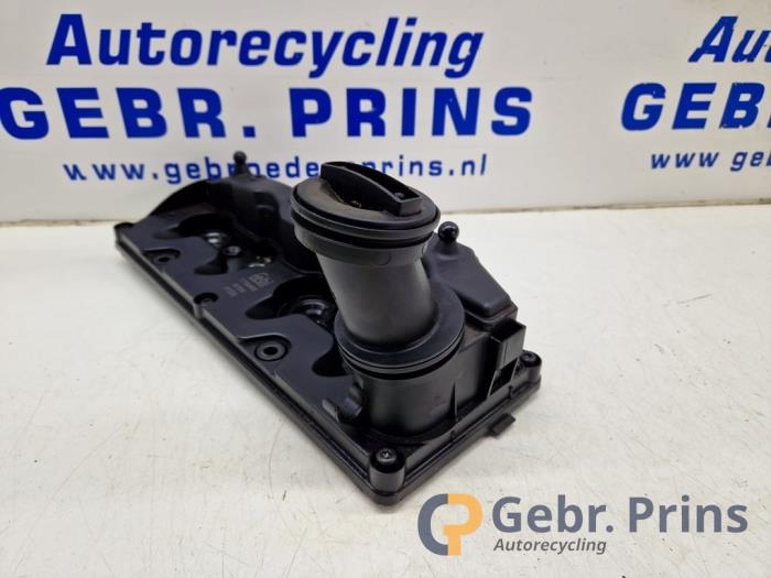 Gebruikte Kleppendeksel Volkswagen Transporter/Caravelle T5 2.0 TDI DRF Prijs € 60,50 Inclusief btw aangeboden door Autorec. Gebr. Prins b.v.