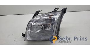 Gebruikte Linker Koplamp Ford Fusion 1.4 16V Prijs € 35,00 Margeregeling aangeboden door Autorec. Gebr. Prins b.v.