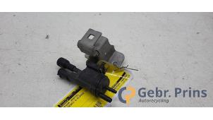 Gebruikte Vacuum ventiel Mercedes E Estate (S212) E-250 CDI 16V BlueEfficiency Prijs € 20,00 Margeregeling aangeboden door Autorec. Gebr. Prins b.v.