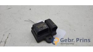 Gebruikte Voorgloei Relais Mercedes E Estate (S212) E-250 CDI 16V BlueEfficiency Prijs € 30,00 Margeregeling aangeboden door Autorec. Gebr. Prins b.v.