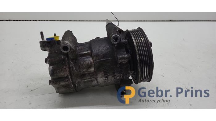 Gebruikte Aircopomp Peugeot 206+ (2L/M) 1.4 XS Prijs € 50,00 Margeregeling aangeboden door Autorec. Gebr. Prins b.v.