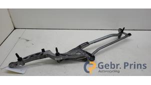 Gebruikte Ruitenwis Mechaniek Mercedes E Estate (S212) E-250 CDI 16V BlueEfficiency Prijs € 50,00 Margeregeling aangeboden door Autorec. Gebr. Prins b.v.