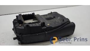Gebruikte Luchtfilterhuis Mercedes E Estate (S212) E-250 CDI 16V BlueEfficiency Prijs € 35,00 Margeregeling aangeboden door Autorec. Gebr. Prins b.v.