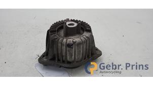 Gebruikte Motorsteun Mercedes E Estate (S212) E-250 CDI 16V BlueEfficiency Prijs € 35,00 Margeregeling aangeboden door Autorec. Gebr. Prins b.v.