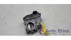 Gebruikte Gasklephuis Renault Modus/Grand Modus (JP) 1.2 16V TCE 100 Prijs € 30,00 Margeregeling aangeboden door Autorec. Gebr. Prins b.v.