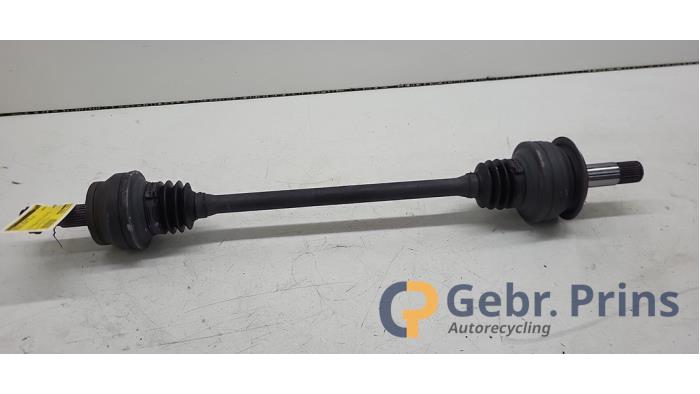 Gebruikte Aandrijfas links-achter Mercedes E Estate (S212) E-250 CDI 16V BlueEfficiency Prijs € 75,00 Margeregeling aangeboden door Autorec. Gebr. Prins b.v.