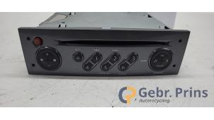Gebruikte Radio CD Speler Renault Modus/Grand Modus (JP) 1.2 16V TCE 100 Prijs € 50,00 Margeregeling aangeboden door Autorec. Gebr. Prins b.v.