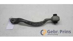 Gebruikte Draagarm onder rechts-voor Mercedes E Estate (S212) E-250 CDI 16V BlueEfficiency Prijs € 35,00 Margeregeling aangeboden door Autorec. Gebr. Prins b.v.