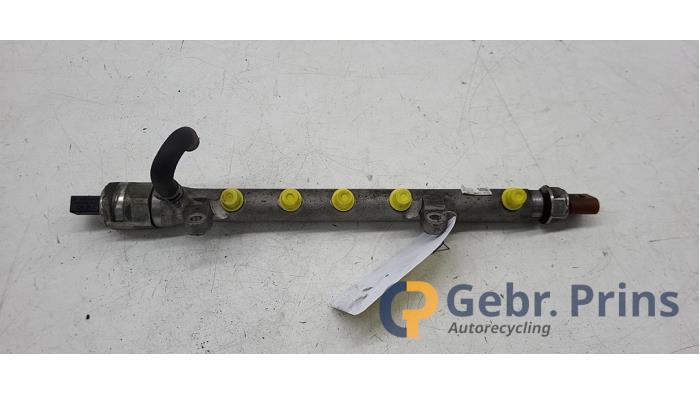 Gebruikte Verstuiver brug Volkswagen Passat Variant (365) 1.6 TDI 16V Bluemotion Prijs € 50,00 Margeregeling aangeboden door Autorec. Gebr. Prins b.v.