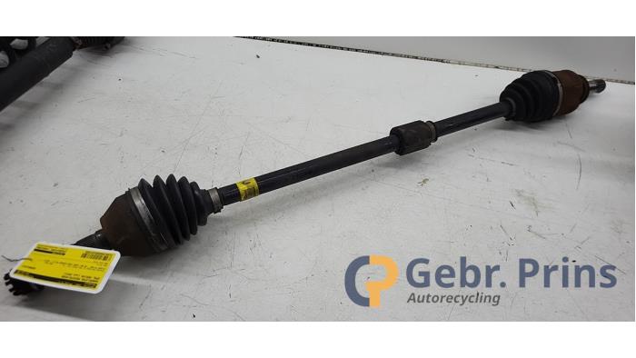 Gebruikte Steekas rechts-voor Opel Meriva (B) 1.4 Turbo 16V ecoFLEX Prijs € 35,00 Margeregeling aangeboden door Autorec. Gebr. Prins b.v.