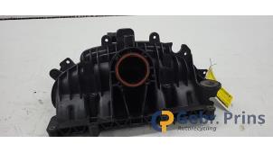 Gebruikte Inlaatspruitstuk Ford Focus 3 Wagon 1.6 SCTi 16V Prijs € 50,00 Margeregeling aangeboden door Autorec. Gebr. Prins b.v.