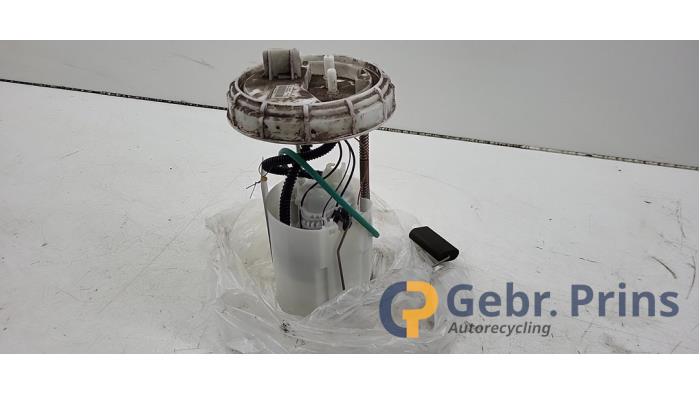 Gebruikte Tank element Pomp Opel Meriva (B) 1.4 Turbo 16V ecoFLEX Prijs € 40,00 Margeregeling aangeboden door Autorec. Gebr. Prins b.v.