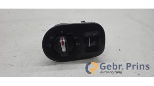Gebruikte Licht Schakelaar Seat Altea XL (5P5) 1.4 TSI 16V Prijs € 20,00 Margeregeling aangeboden door Autorec. Gebr. Prins b.v.