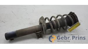 Gebruikte Mac Phersonpoot links-voor Seat Altea XL (5P5) 1.4 TSI 16V Prijs € 40,00 Margeregeling aangeboden door Autorec. Gebr. Prins b.v.