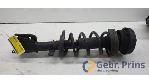 Gebruikte Mac Phersonpoot rechts-voor Opel Vivaro 1.6 CDTI BiTurbo 120 Prijs € 121,00 Inclusief btw aangeboden door Autorec. Gebr. Prins b.v.