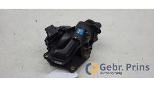 Gebruikte EGR Klep Opel Vivaro 1.6 CDTI BiTurbo 120 Prijs € 90,75 Inclusief btw aangeboden door Autorec. Gebr. Prins b.v.