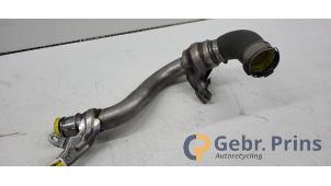 Gebruikte Intercooler Buis Opel Vivaro 1.6 CDTI BiTurbo 120 Prijs € 48,40 Inclusief btw aangeboden door Autorec. Gebr. Prins b.v.