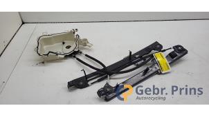 Gebruikte Ruitmechaniek 4Deurs links-voor Seat Altea XL (5P5) 1.4 TSI 16V Prijs € 35,00 Margeregeling aangeboden door Autorec. Gebr. Prins b.v.