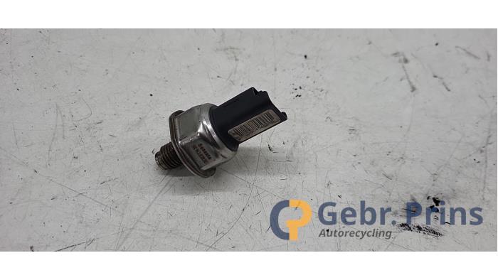 Gebruikte Brandstofdruk sensor Citroen Jumper (U9) 2.2 Blue HDi 165 Prijs € 30,25 Inclusief btw aangeboden door Autorec. Gebr. Prins b.v.