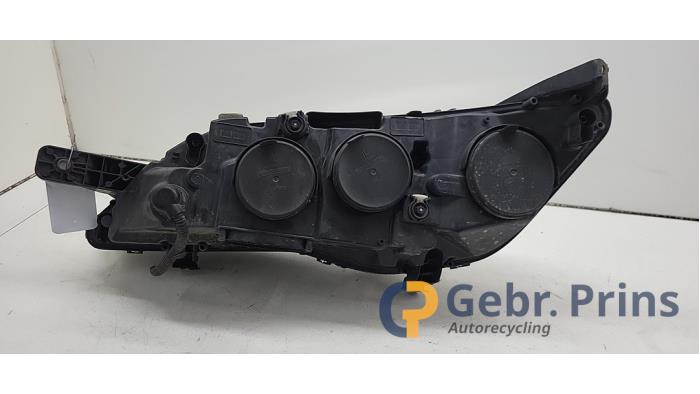 Koplamp rechts van een Citroën Jumper (U9) 2.2 Blue HDi 165 2020