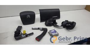Gebruikte Module + Airbag Set Citroen Jumper (U9) 2.2 Blue HDi 165 Prijs € 1.210,00 Inclusief btw aangeboden door Autorec. Gebr. Prins b.v.