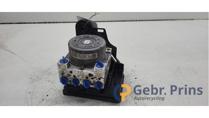 Gebruikte ABS Pomp Volkswagen Golf VII (AUA) 1.2 TSI 16V Prijs € 100,00 Margeregeling aangeboden door Autorec. Gebr. Prins b.v.