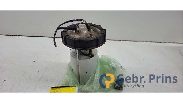 Gebruikte Tank element Pomp Ford C-Max (DXA) 1.0 Ti-VCT EcoBoost 12V 125 Prijs € 35,00 Margeregeling aangeboden door Autorec. Gebr. Prins b.v.