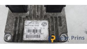 Gebruikte Kontaktslot + computer Fiat 500 (312) 1.2 Prijs € 200,00 Margeregeling aangeboden door Autorec. Gebr. Prins b.v.