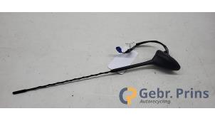 Gebruikte Antenne Ford C-Max (DXA) 1.0 Ti-VCT EcoBoost 12V 125 Prijs € 35,00 Margeregeling aangeboden door Autorec. Gebr. Prins b.v.