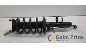 Gebruikte Veerpoot rechts-voor Ford C-Max (DXA) 1.0 Ti-VCT EcoBoost 12V 125 Prijs € 50,00 Margeregeling aangeboden door Autorec. Gebr. Prins b.v.