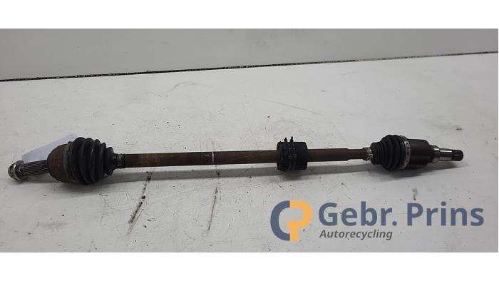 Gebruikte Aandrijfas rechts-voor Ford Ka+ 1.2 Prijs € 75,00 Margeregeling aangeboden door Autorec. Gebr. Prins b.v.