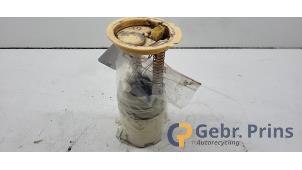 Tank element Pomp van een Mercedes-Benz B (W245) 1.5 B-150 16V 2006