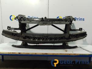 Gebruikte Frontpaneel BMW 3 serie (F30) 320i 2.0 16V Prijs € 200,00 Margeregeling aangeboden door Autorec. Gebr. Prins b.v.