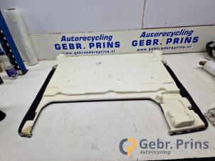 Gebruikte Kofferbak Mat Polestar Polestar 4 Long Range Dual Motor 100 kWh Prijs € 50,00 Margeregeling aangeboden door Autorec. Gebr. Prins b.v.