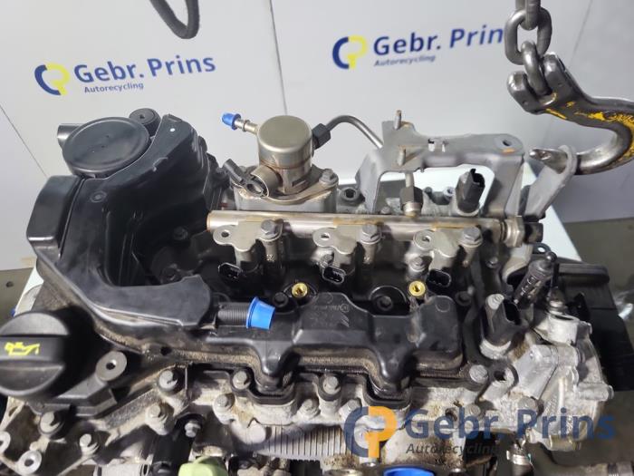 Motor van een Citroën C4 Berline (BA/BB/BC) 1.2 PureTech 130 12V 2022
