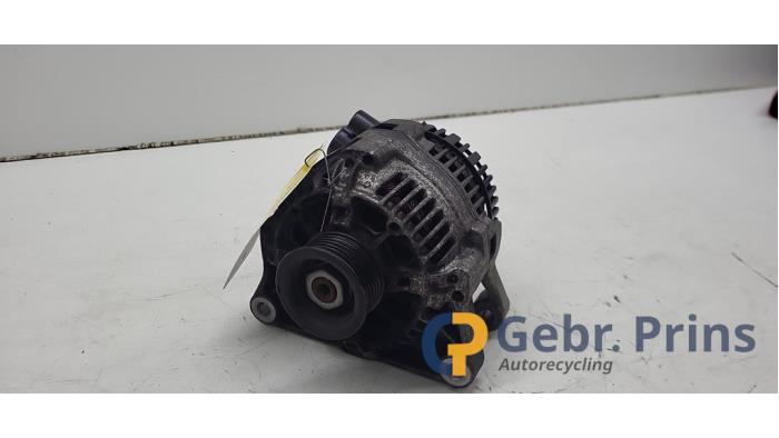 Dynamo van een Peugeot Partner 1.9 D 2001