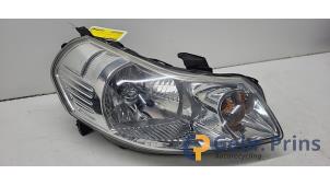 Gebruikte Rechter Koplamp Suzuki SX4 (EY/GY) 1.6 16V VVT Comfort,Exclusive Autom. Prijs € 50,00 Margeregeling aangeboden door Autorec. Gebr. Prins b.v.