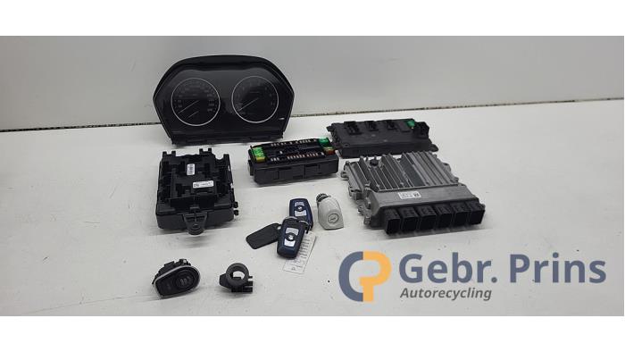 Gebruikte Kontaktslot + computer BMW 1 serie (F20) 120i 2.0 16V Prijs € 350,00 Margeregeling aangeboden door Autorec. Gebr. Prins b.v.