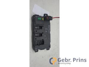 Gebruikte Computer Body Control BMW 3 serie (F30) 320i 2.0 16V Prijs € 50,00 Margeregeling aangeboden door Autorec. Gebr. Prins b.v.