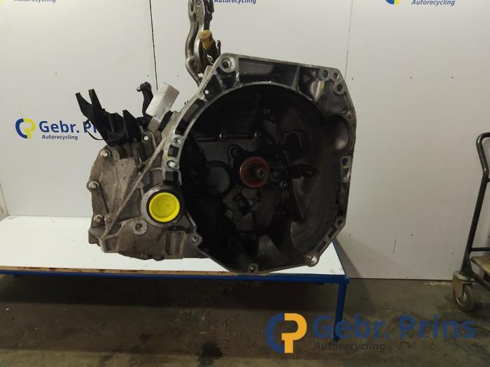 Gebruikte Versnellingsbak Dacia Logan MCV II/III/Sandero Wagon 0.9 TCE 12V LPG Prijs € 450,00 Margeregeling aangeboden door Autorec. Gebr. Prins b.v.