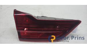 Gebruikte Achterlicht links Kia Ceed Sportswagon (CDF) 1.0i T-GDi 12V Prijs € 200,00 Margeregeling aangeboden door Autorec. Gebr. Prins b.v.
